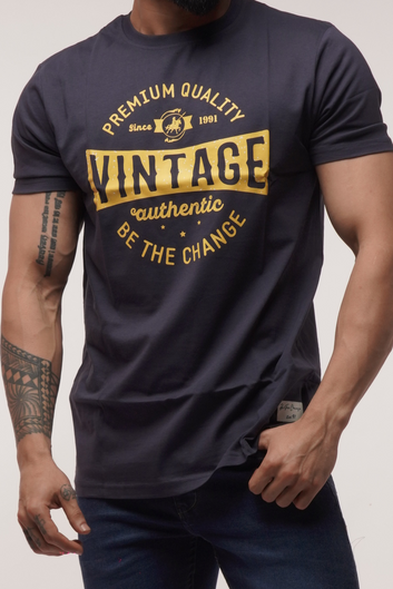 VINTAGE CREW GRAPHIC TSHIRT