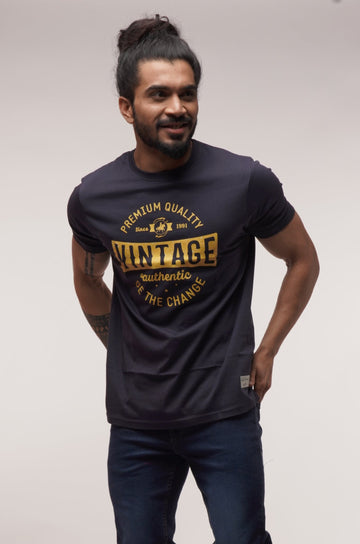 VINTAGE CREW GRAPHIC TSHIRT