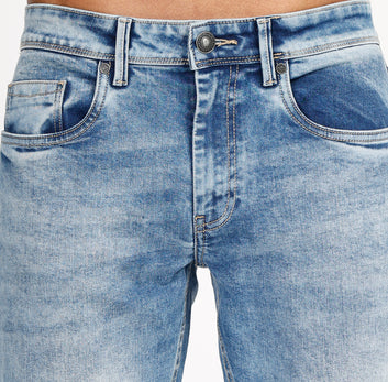 LIGHT INDIGO STRAIGHT FIT DENIM
