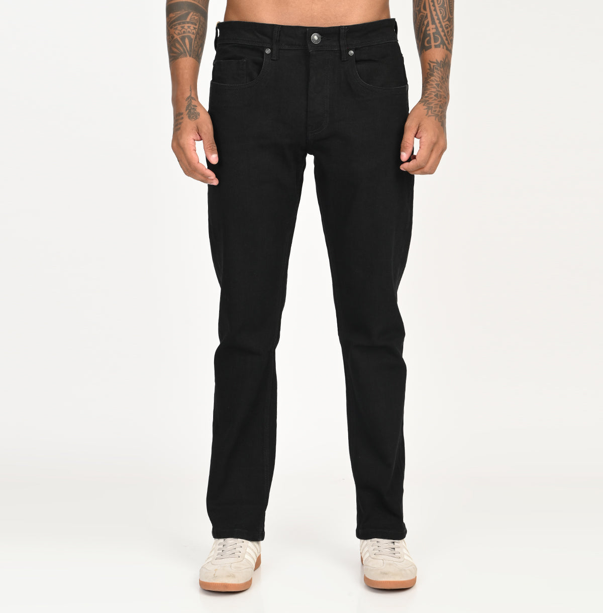 BLACK STRAIGHT FIT DENIM