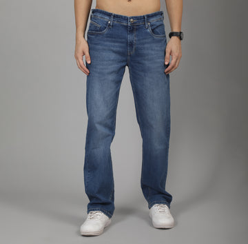 LIGHT INDIGO STRAIGHT FIT JEANS