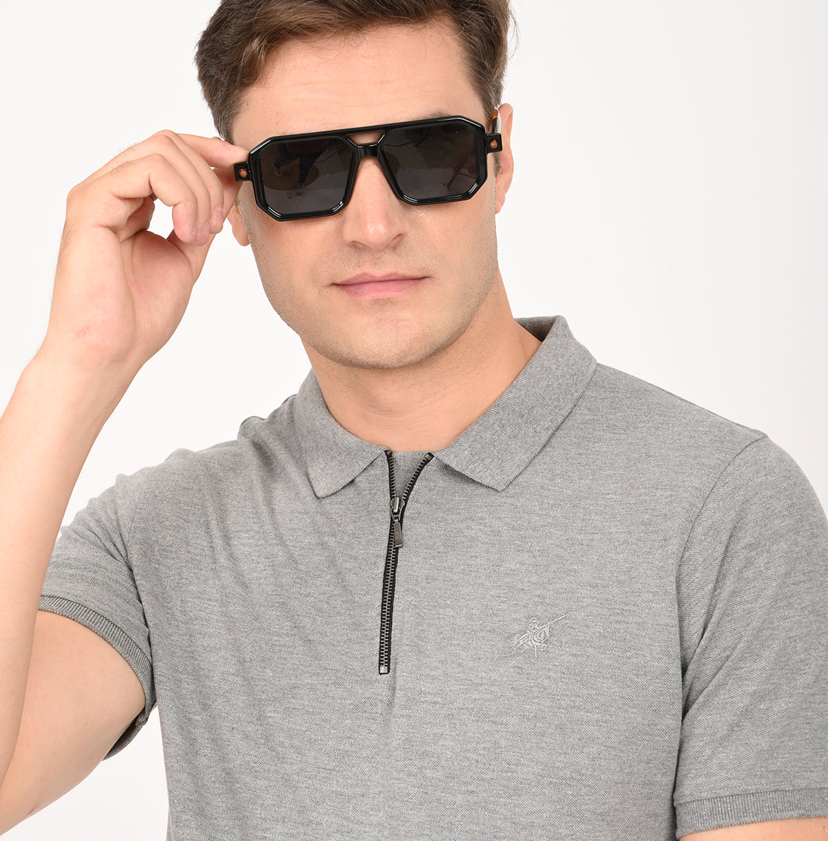 SLIM FIT POLO SHIRT WITH ZIP