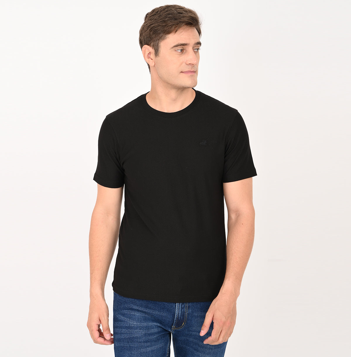 SLIM FIT CREW NECK TSHIRT