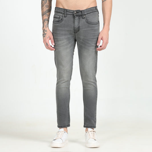 SLIM CROP FIT JEANS